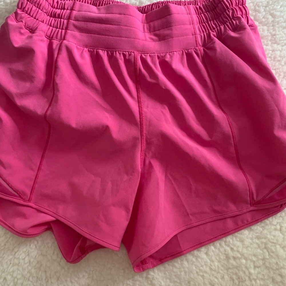 Sonic Pink Hotty hots | brand new | size 6